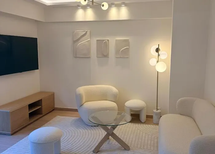 Luxury 2 Bedrooms Center Of - Croisette Apartment