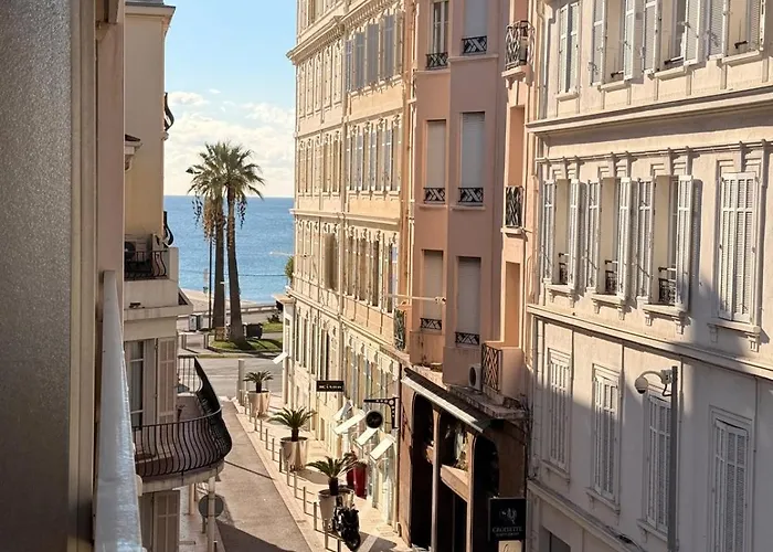 Luxury 2 Bedrooms Center Of - Croisette